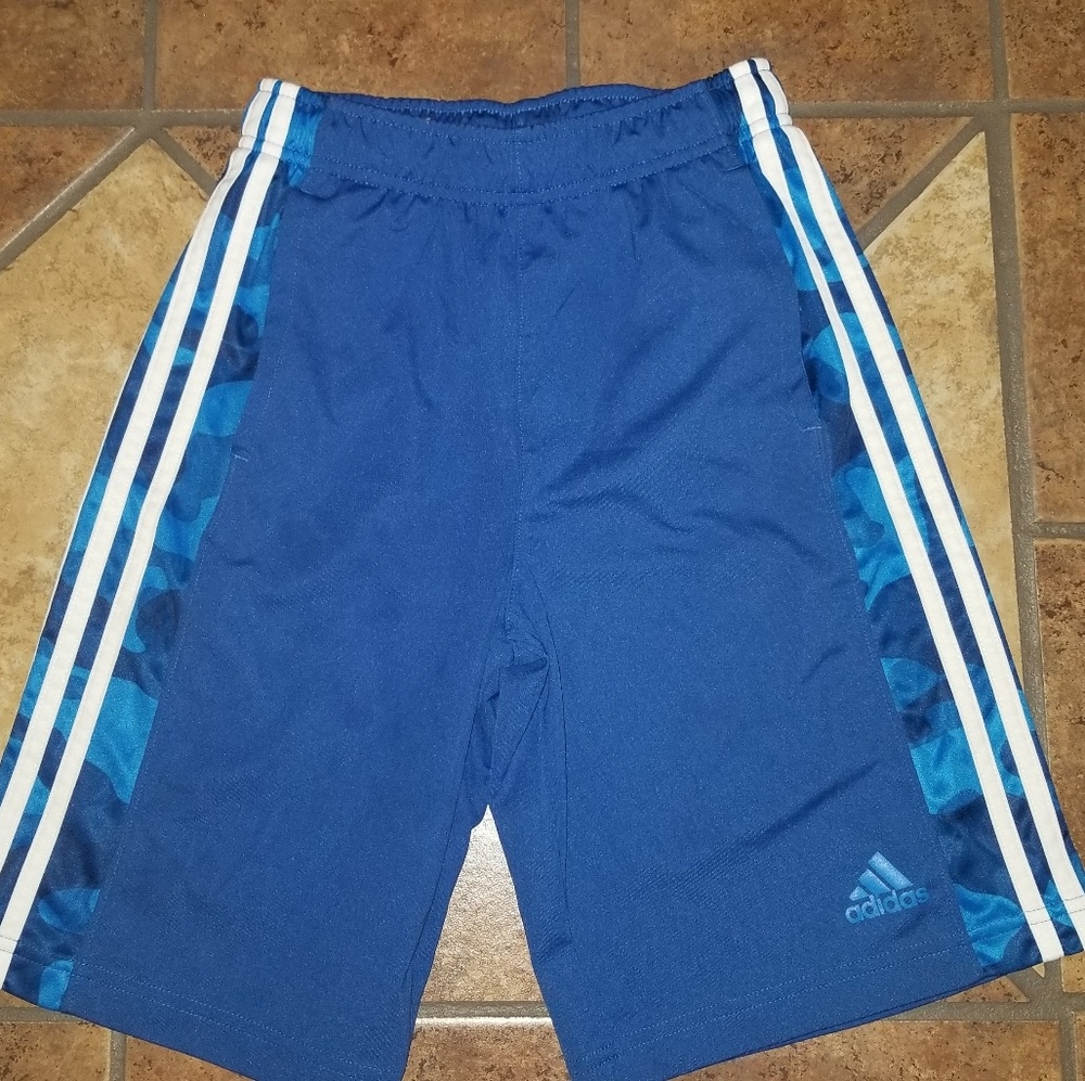 Addias shorts